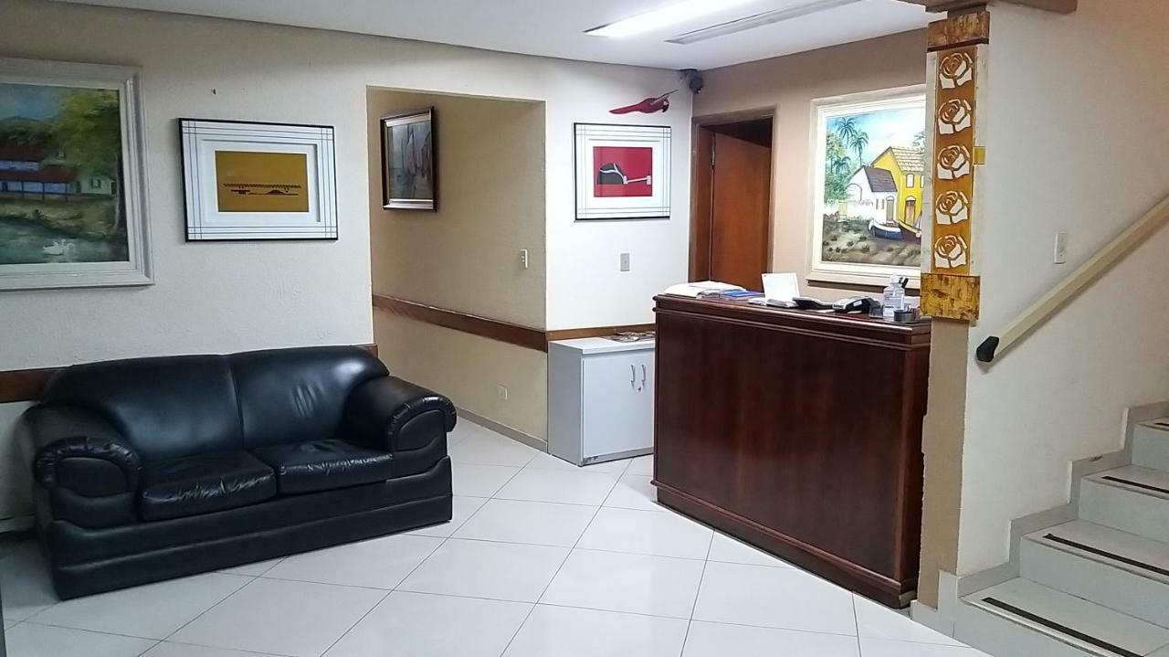 Donna Linda Londrina